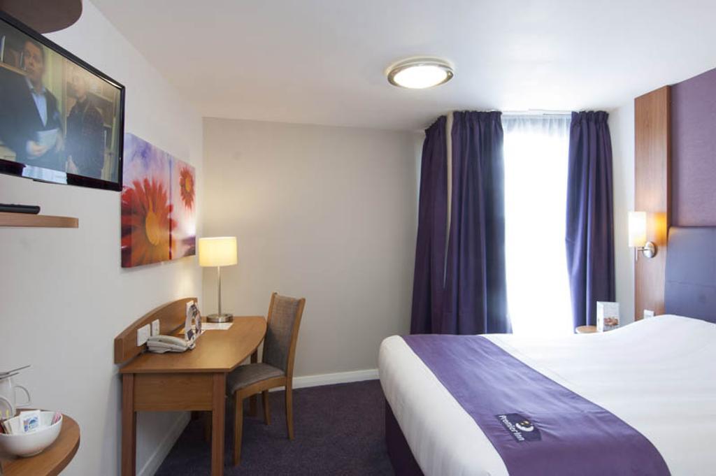 Premier Inn Newcastle Team Valley Gateshead Szoba fotó