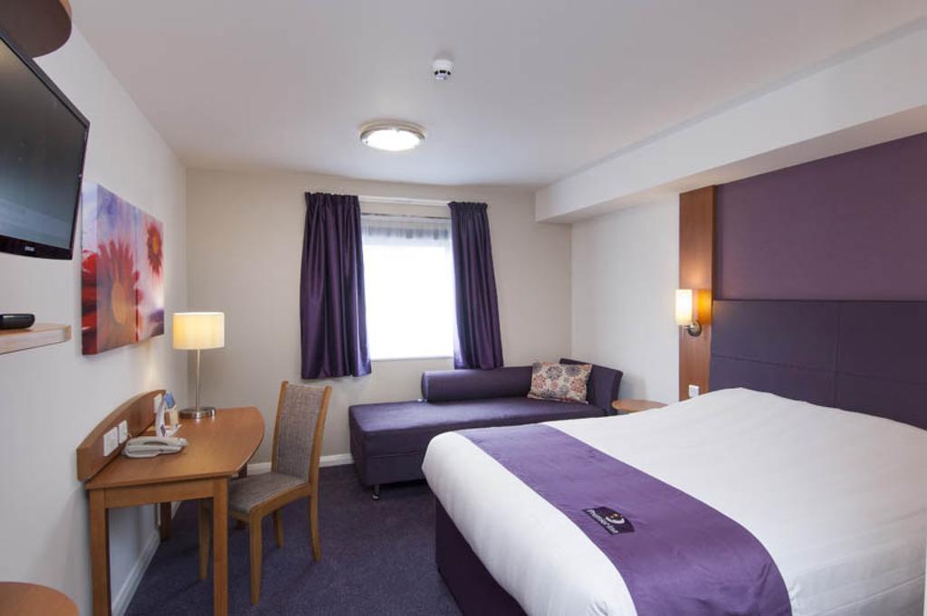 Premier Inn Newcastle Team Valley Gateshead Szoba fotó
