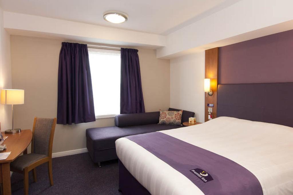 Premier Inn Newcastle Team Valley Gateshead Szoba fotó